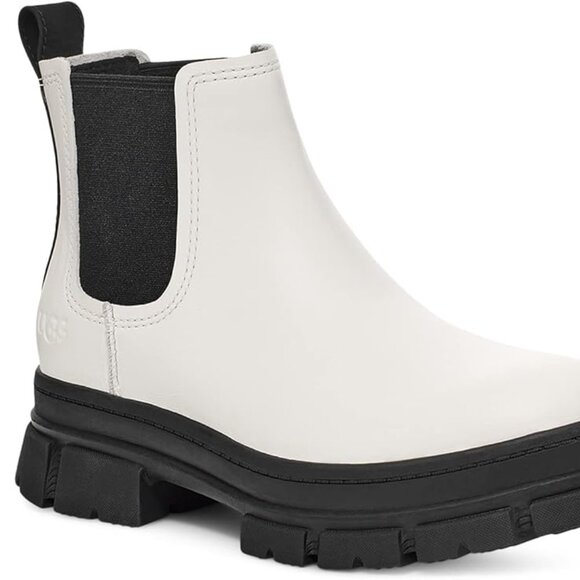 UGG Shoes - UGG Ashton Chelsea Boots